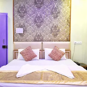 Hotel Picasso Prime Location, Varanasi